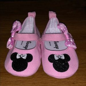 Minnie Mouse shoes size 2